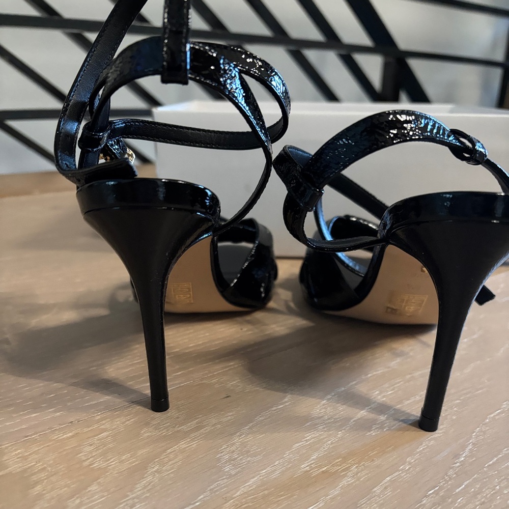 RAYE heels NWOT - Picture 2 of 4